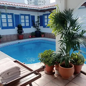 beautiful-holiday-villa-with-private-pool-los-cristianos.in-canary-islands.com/